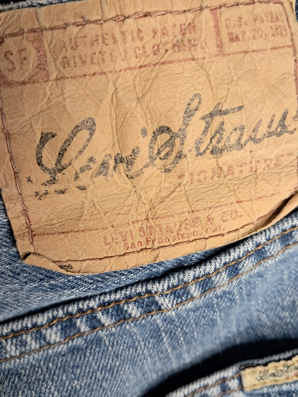 Vintage Signature by Levi Strauss Men's Loose Straight Jeans W33 L30 100% Cotton